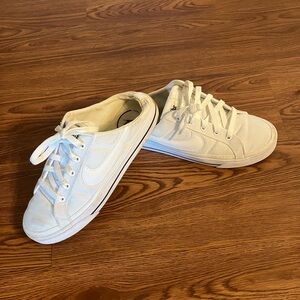 Nike Court Mule Sneaker 8